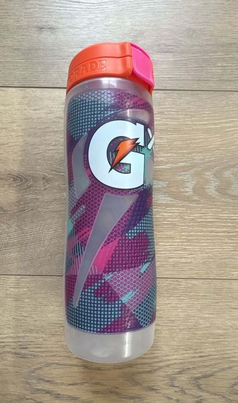 Gatorade Gx 30 oz. Plastic Water Bottle - Glitch Berry